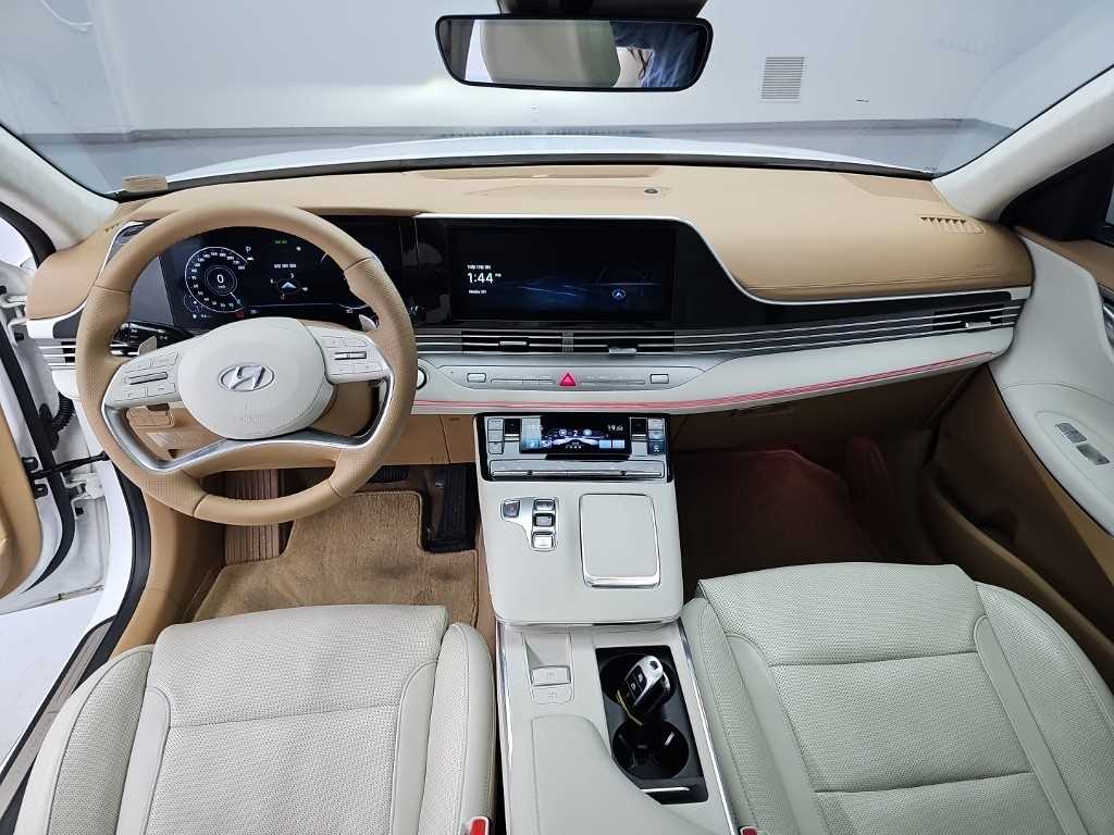 Hyundai Grandeur — photo 07