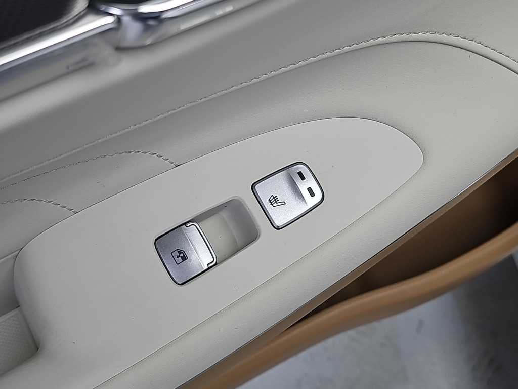 Hyundai Grandeur — photo 14