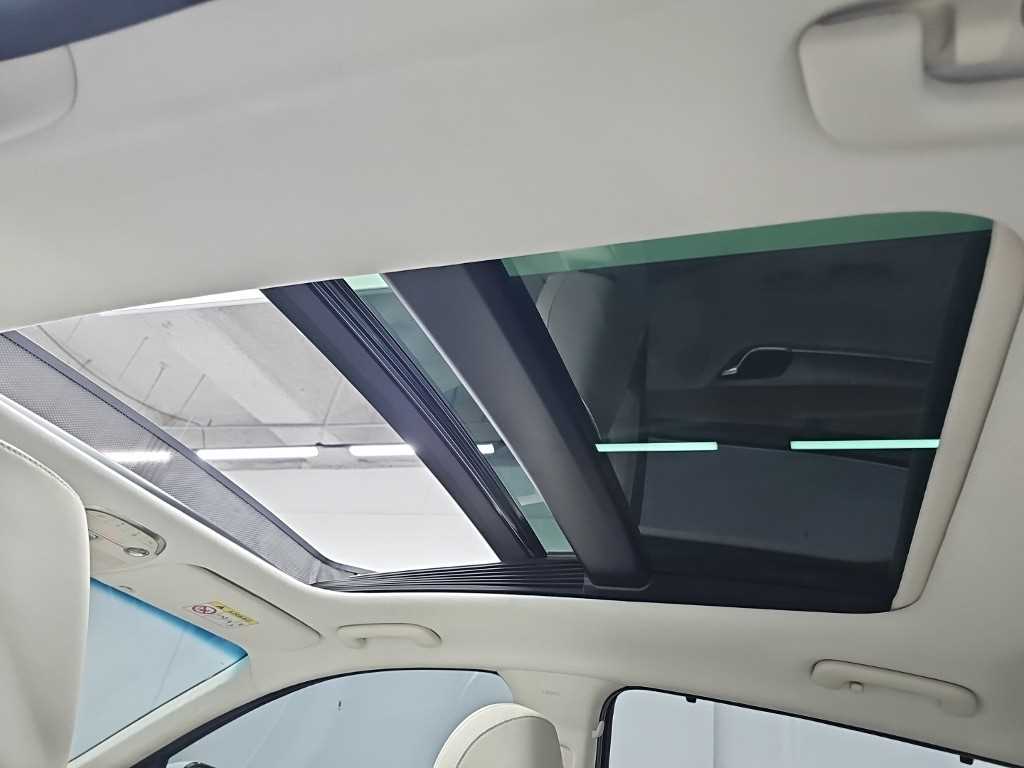 Hyundai Grandeur — photo 15