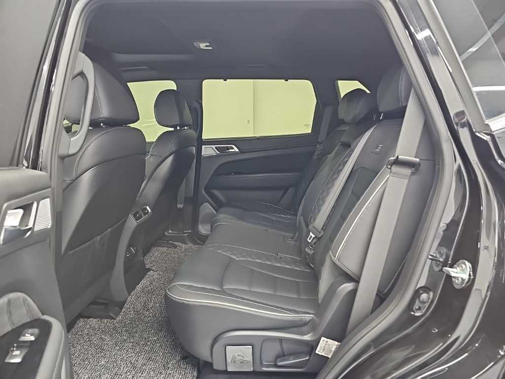 KGM Rexton — photo 12