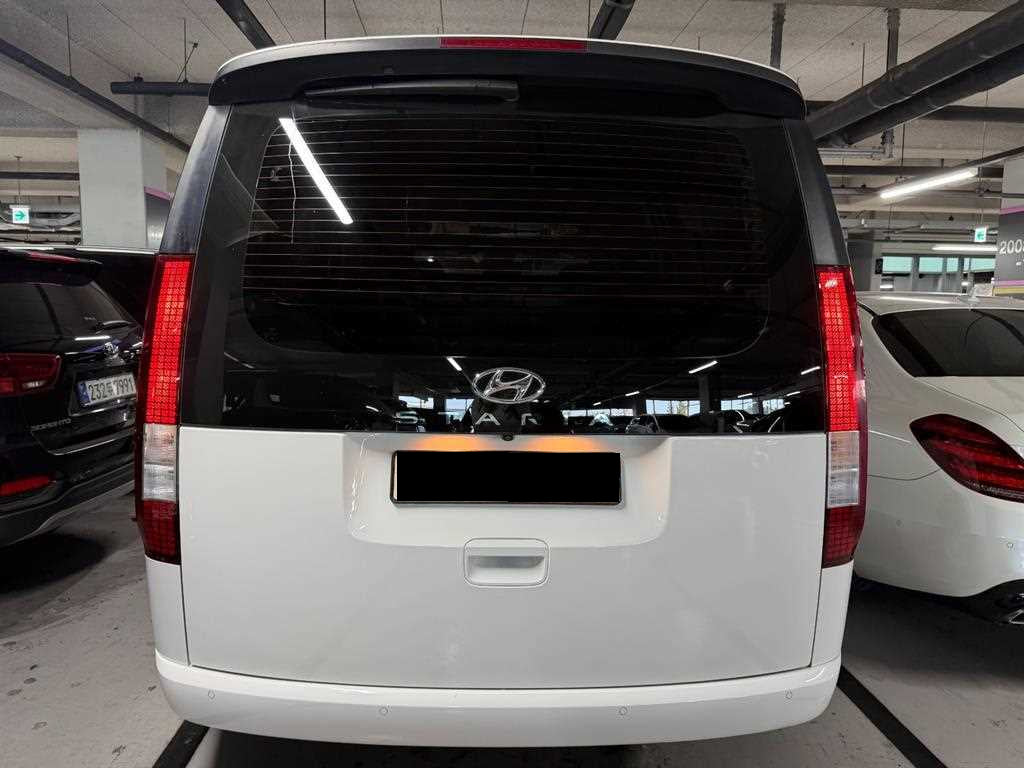 Hyundai Staria — photo 04
