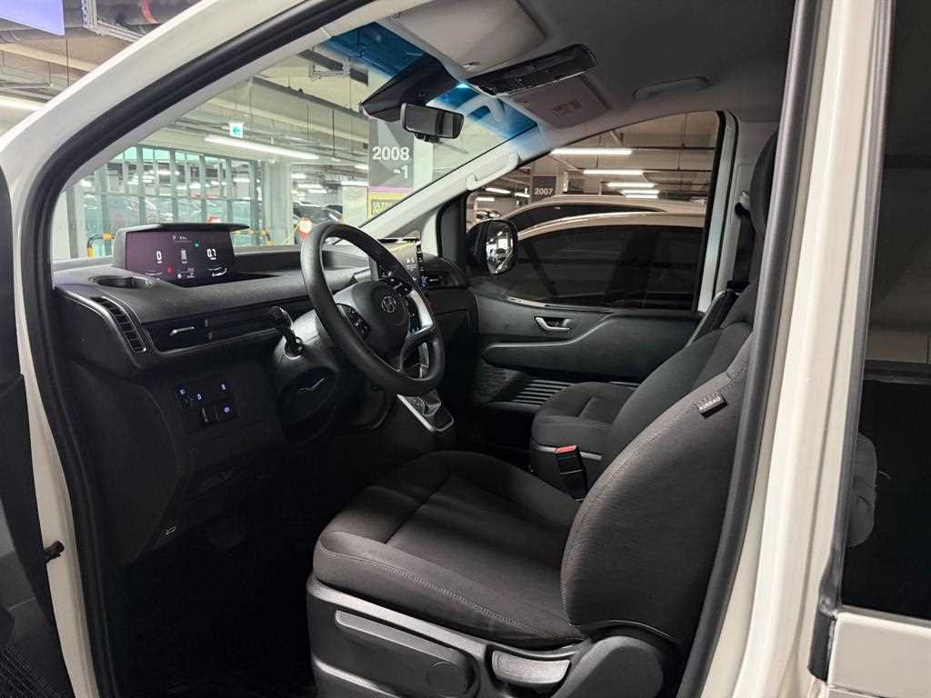 Hyundai Staria — photo 09