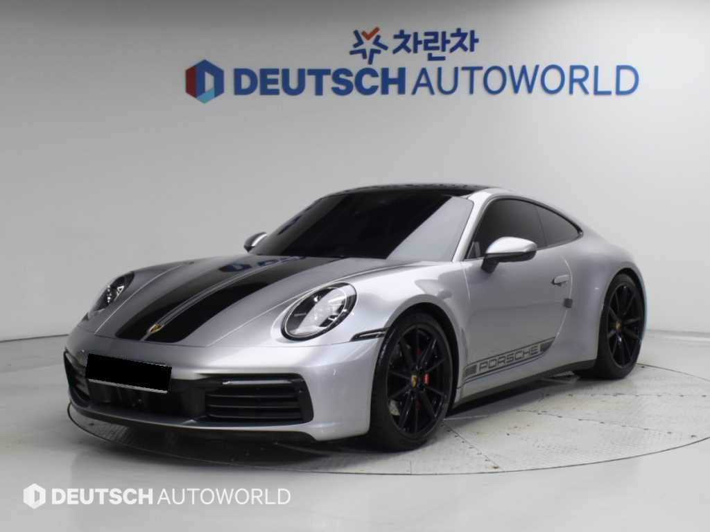 Porsche 911 — photo 01