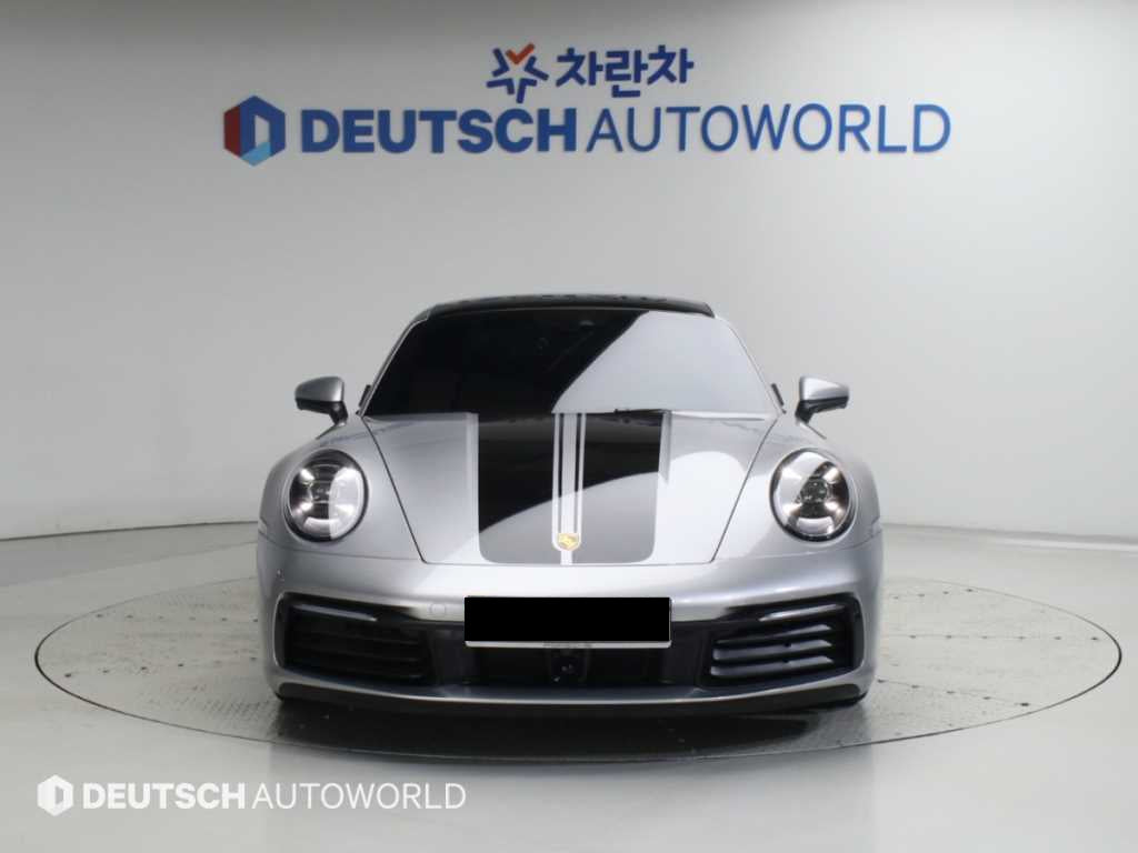 Porsche 911 — photo 03