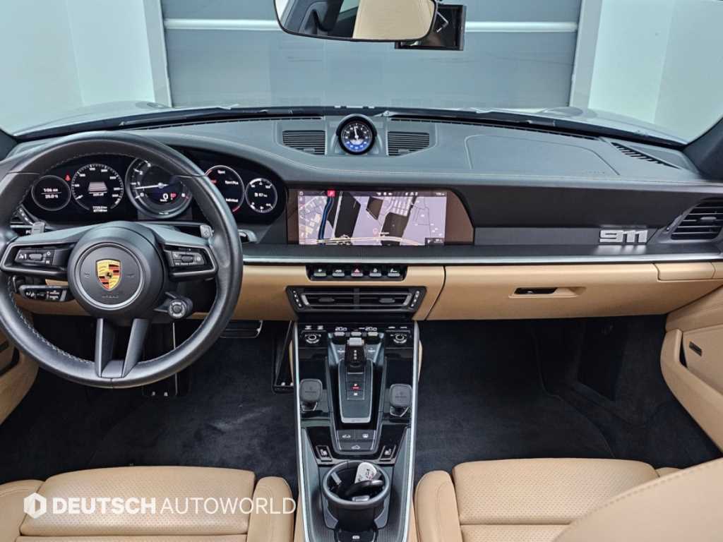 Porsche 911 — photo 07
