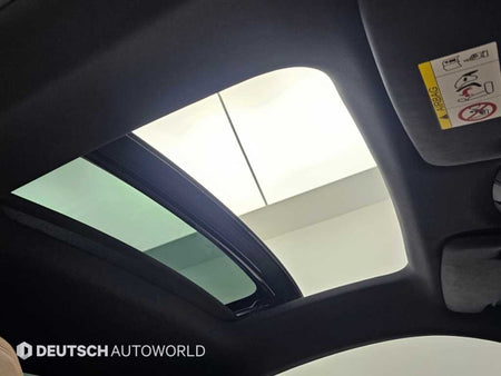 Porsche 911 — photo 18