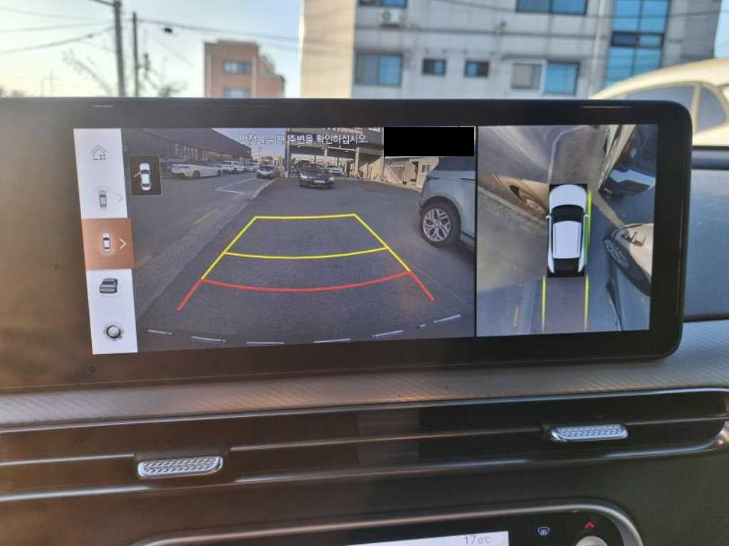 Genesis GV60 — photo 11