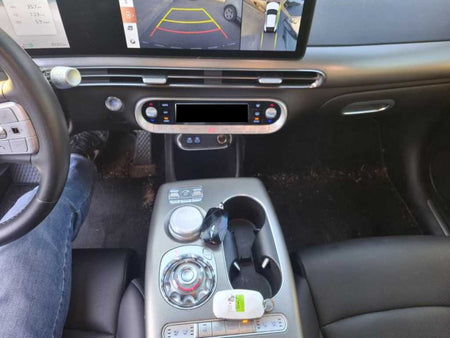 Genesis GV60 — photo 12