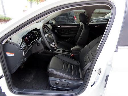 Volkswagen Jetta — photo 05