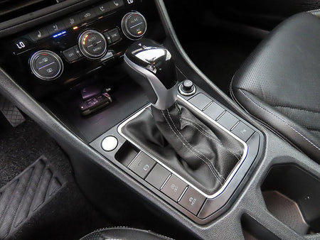 Volkswagen Jetta — photo 10