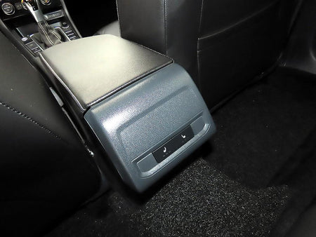 Volkswagen Jetta — photo 16