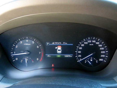 Genesis G80 — photo 09