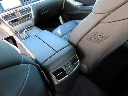 Genesis G80 — photo 17