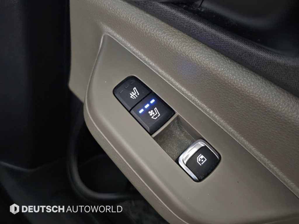 Kia Carnival — photo 16