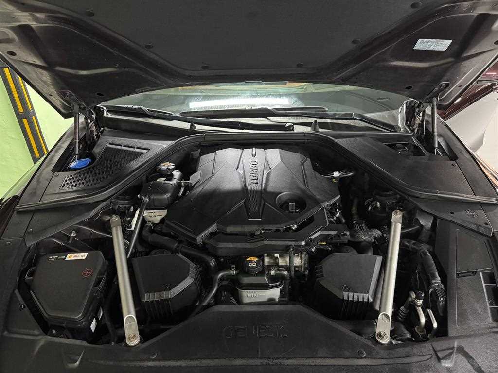 Genesis G80 — photo 20