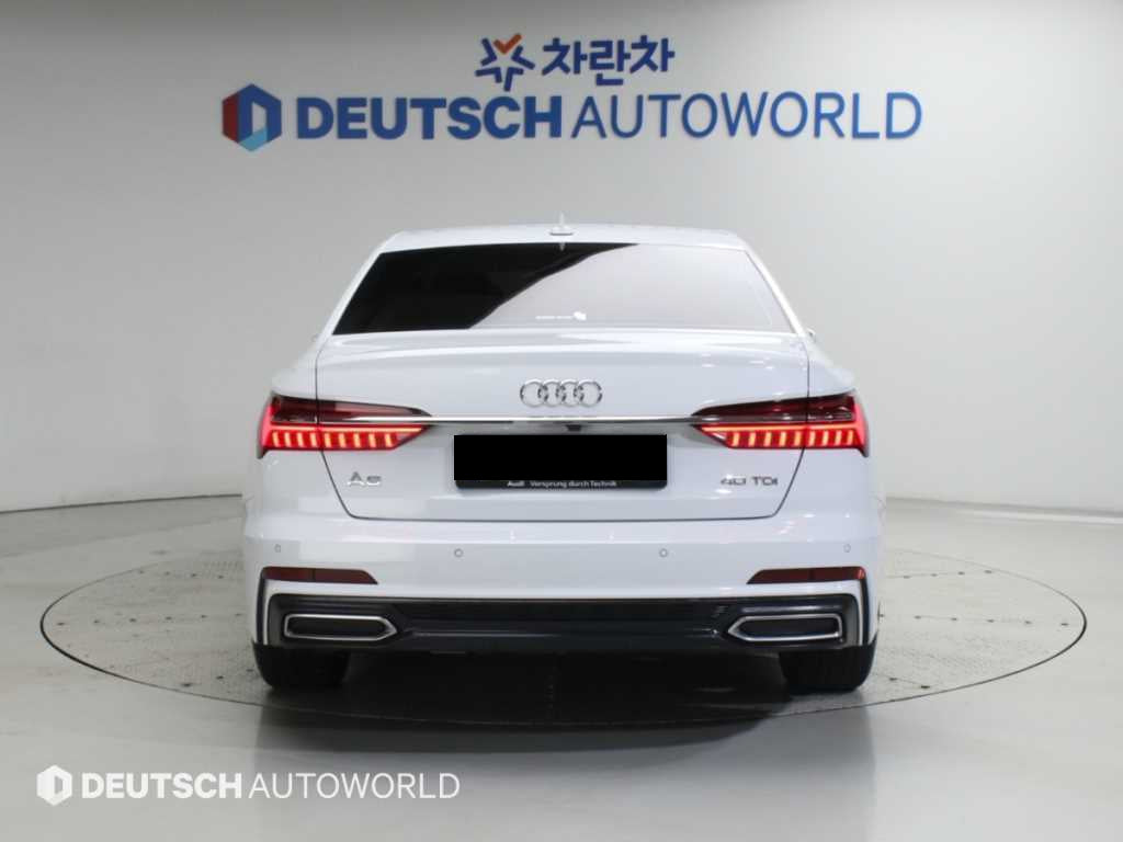 Audi A6 — photo 04