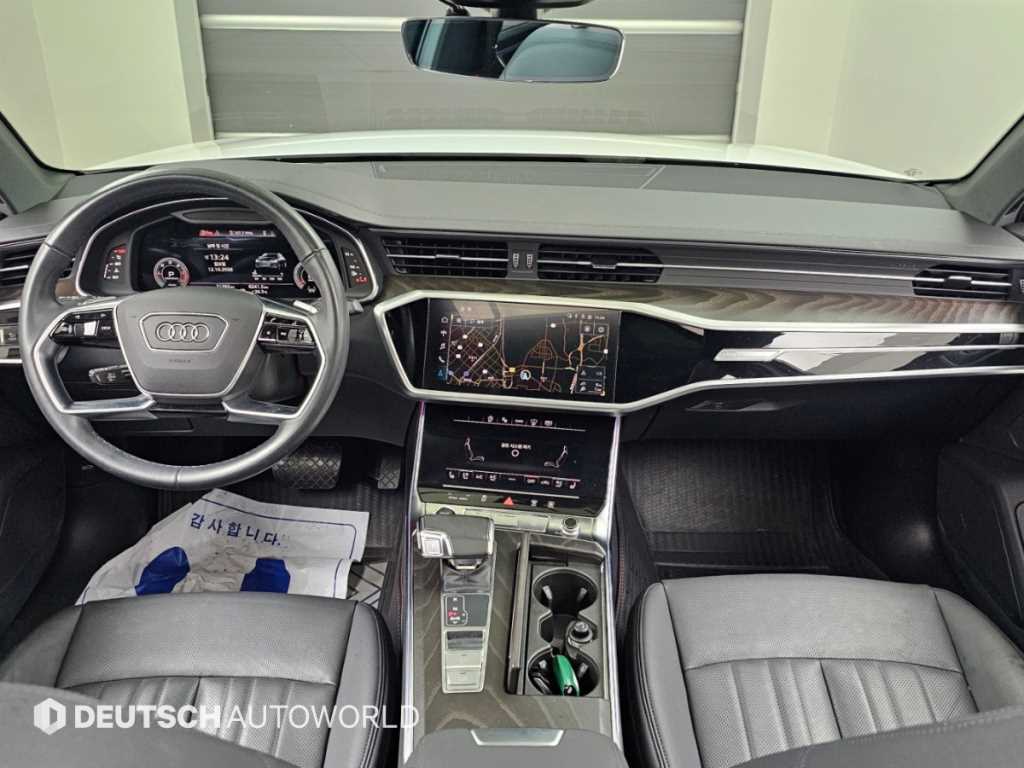 Audi A6 — photo 07