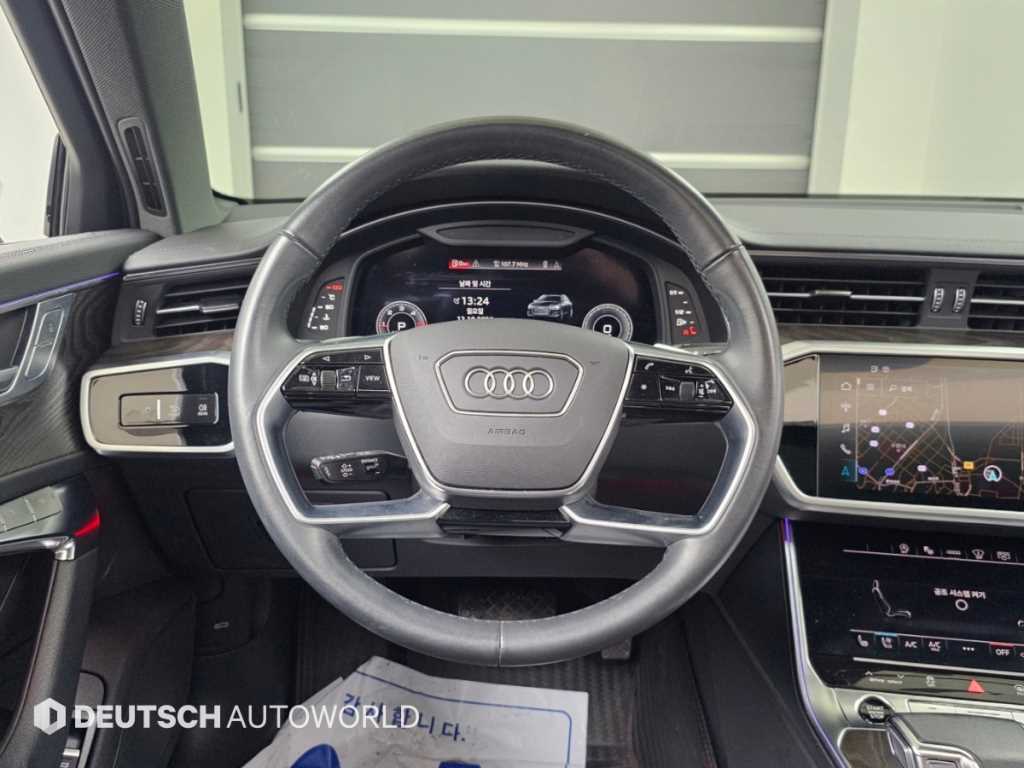 Audi A6 — photo 13