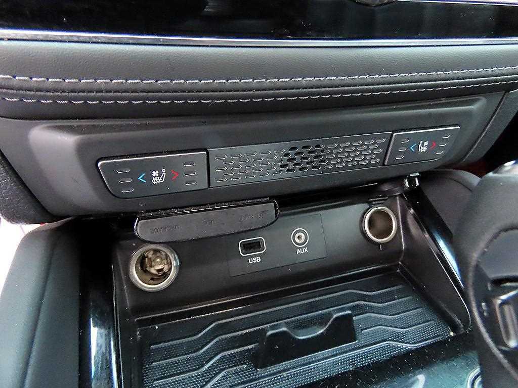 KGM Rexton — photo 12