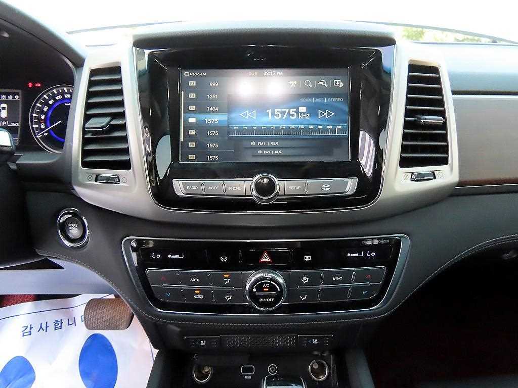 KGM Rexton — photo 13