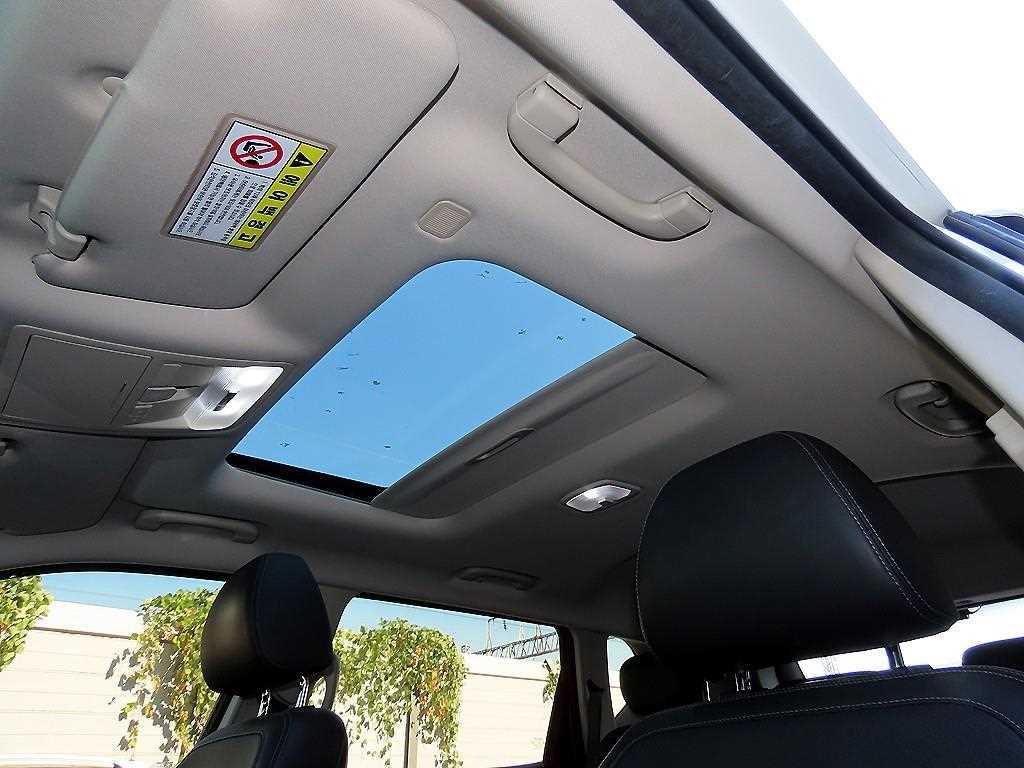 KGM Rexton — photo 16