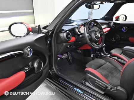 Mini Cooper — photo 11