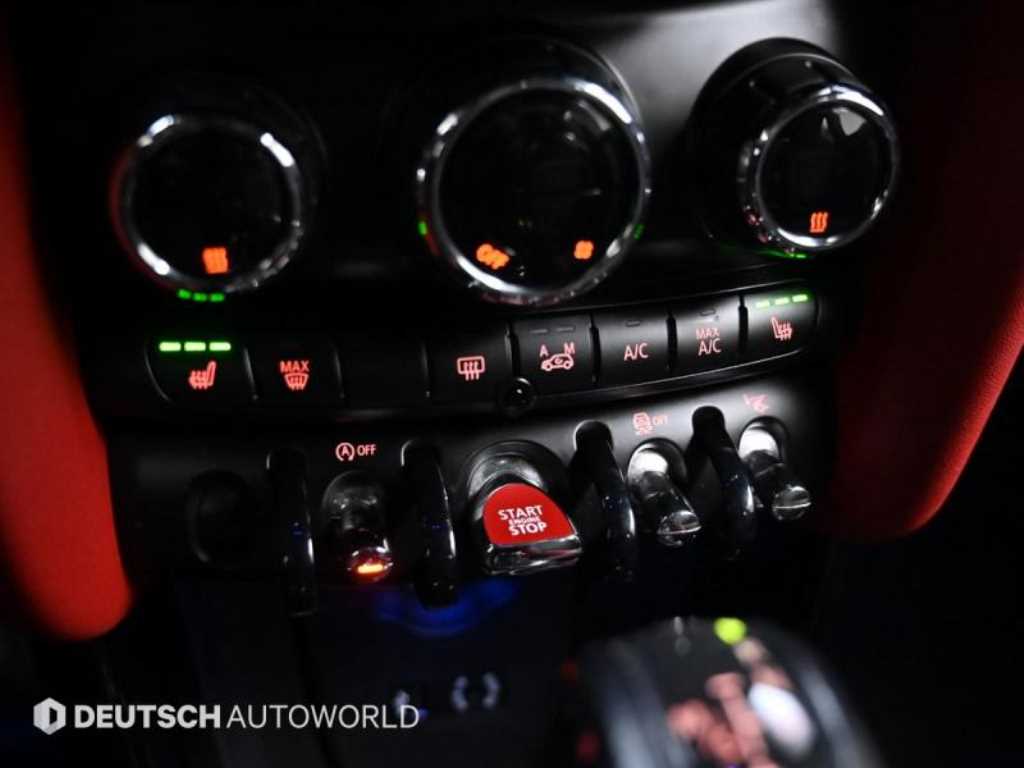 Mini Cooper — photo 17