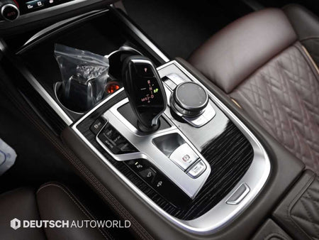 BMW 7-Series — photo 09