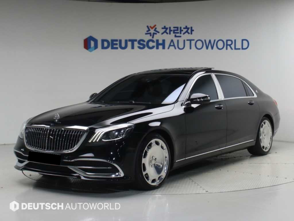 Mercedes-Benz S-Class — photo 01