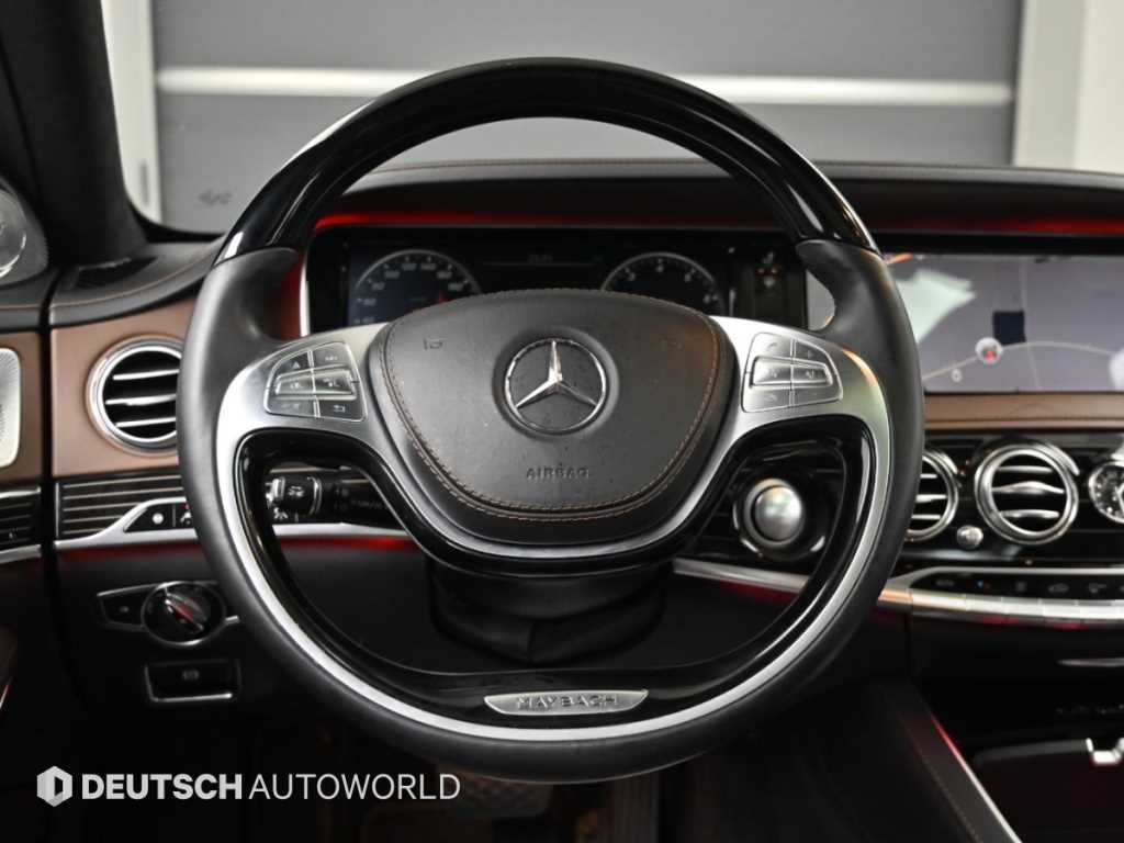 Mercedes-Benz S-Class — photo 13