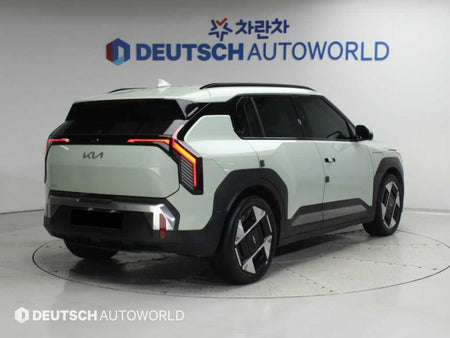 Kia EV3 — photo 02
