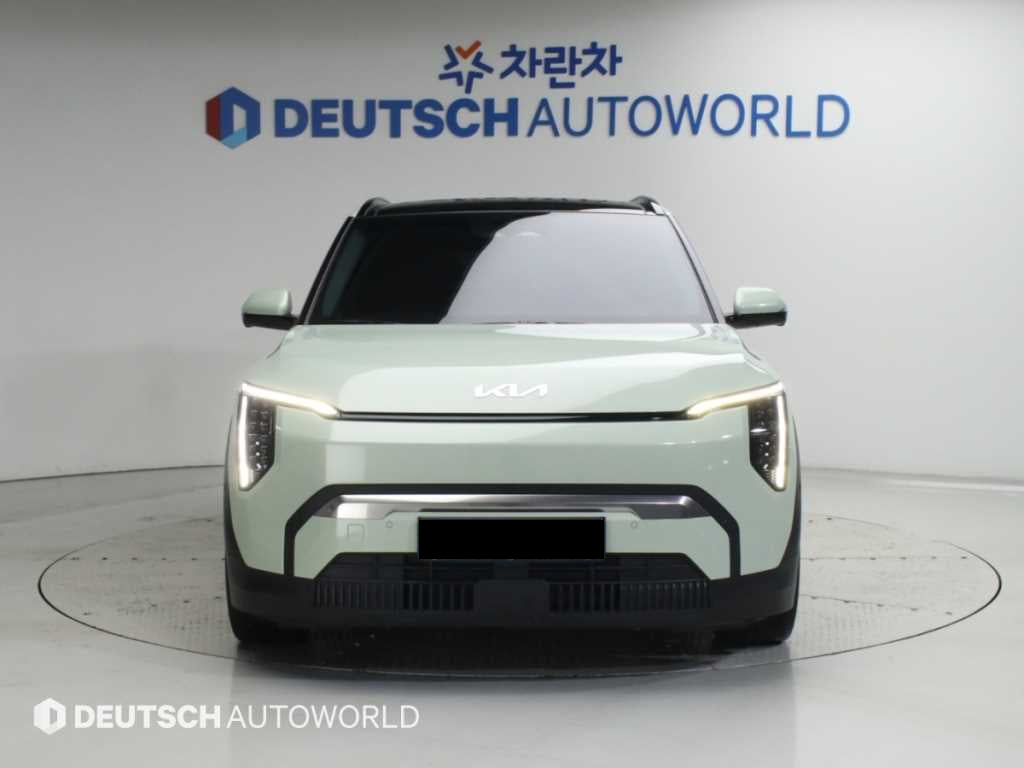 Kia EV3 — photo 03