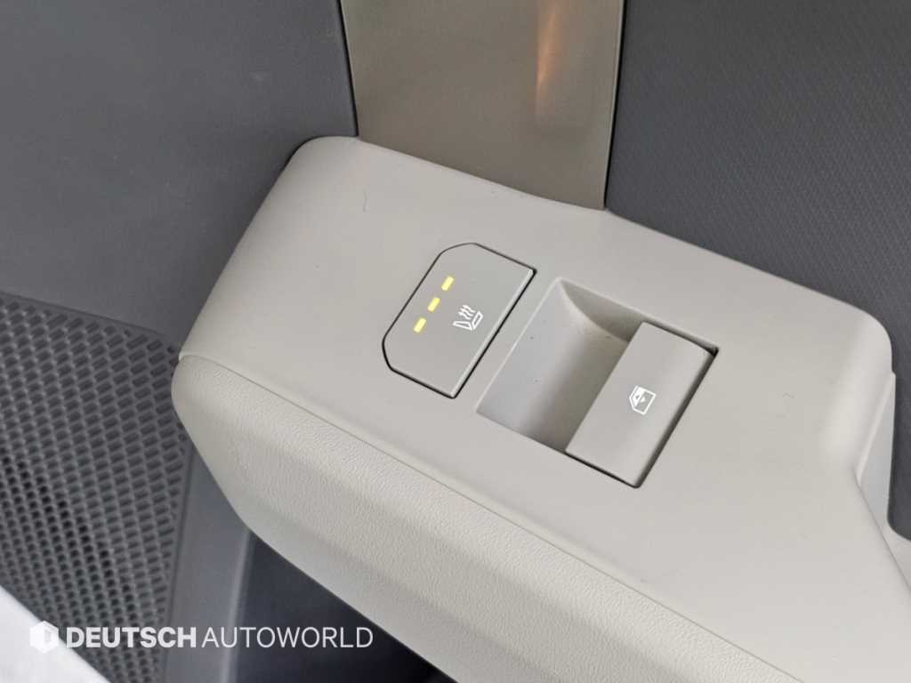 Kia EV3 — photo 16