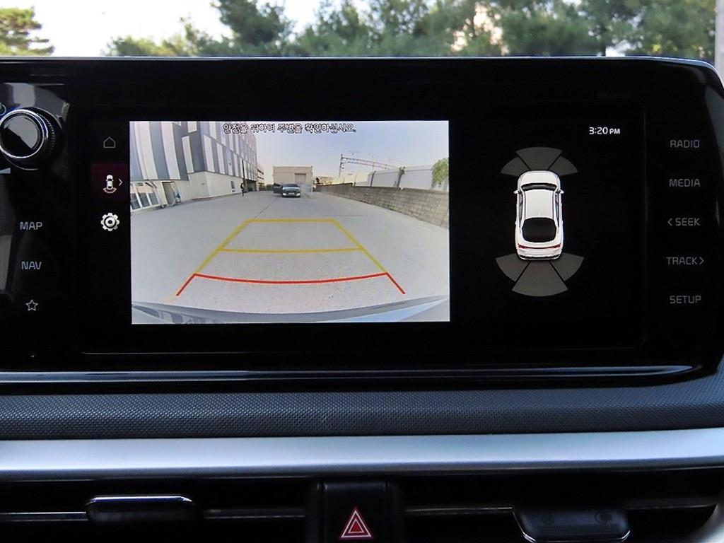 Kia K5 — photo 15