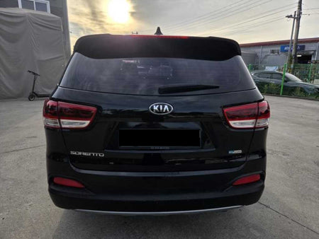 Kia Sorento — photo 04