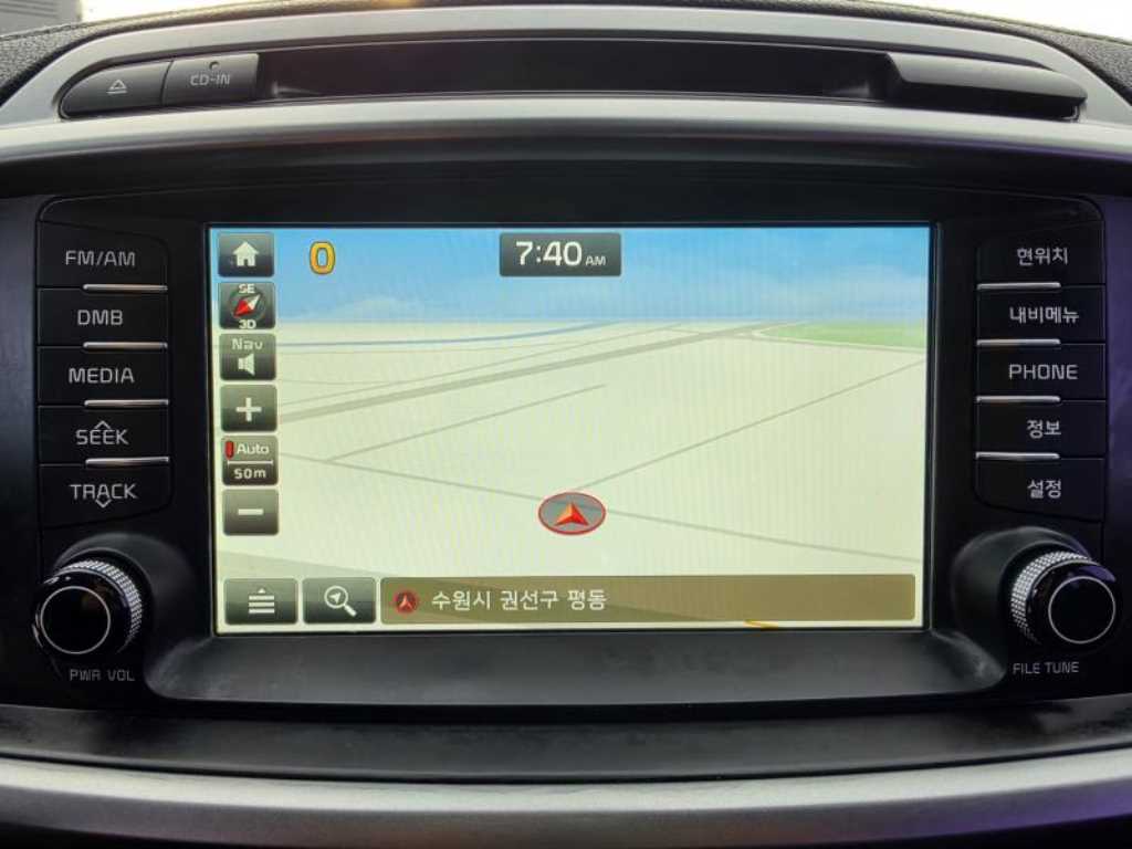 Kia Sorento — photo 12