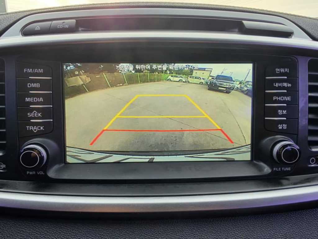 Kia Sorento — photo 13