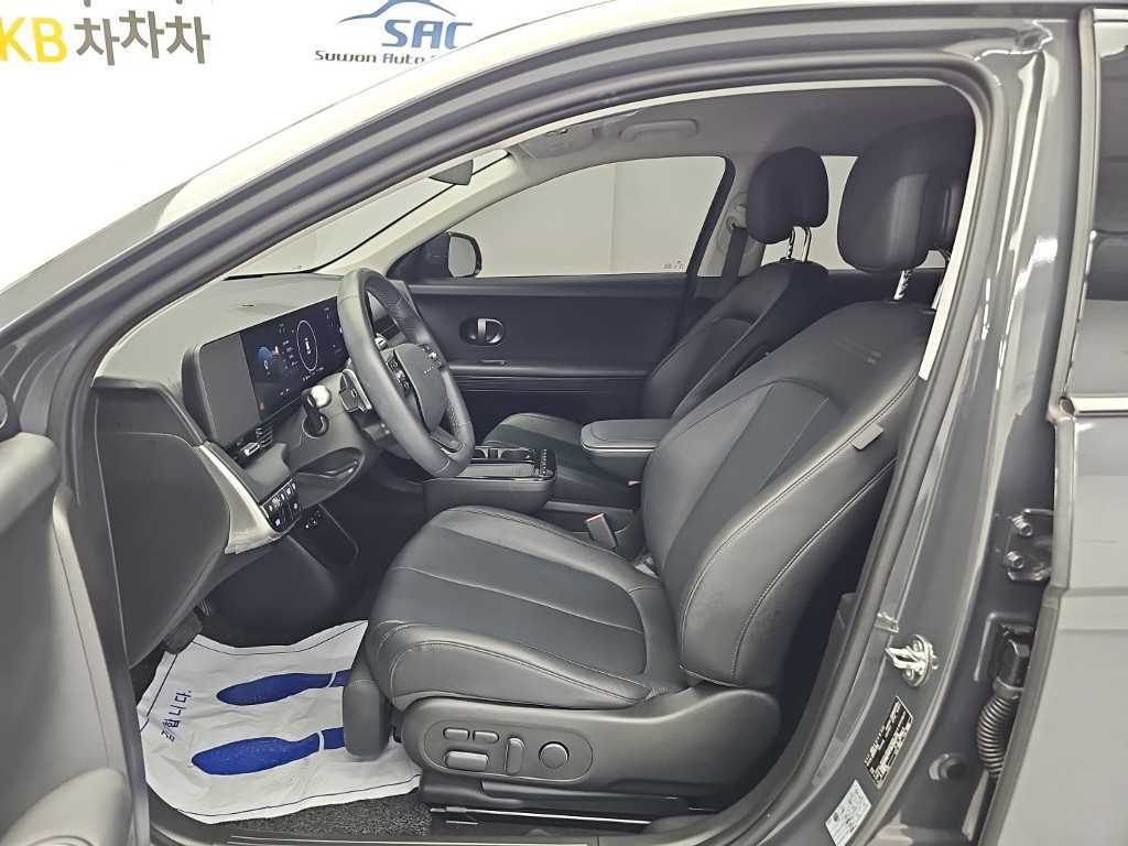 Hyundai Ioniq5 — photo 11