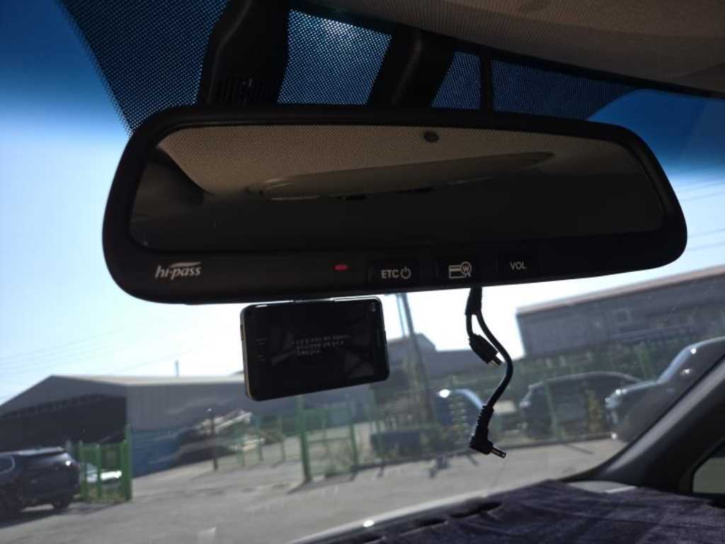 Kia Carnival — photo 18