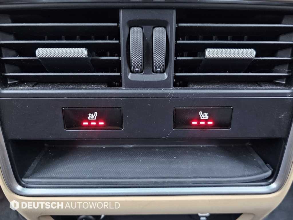 Porsche Cayenne — photo 16