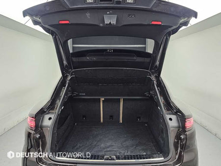 Porsche Cayenne — photo 19