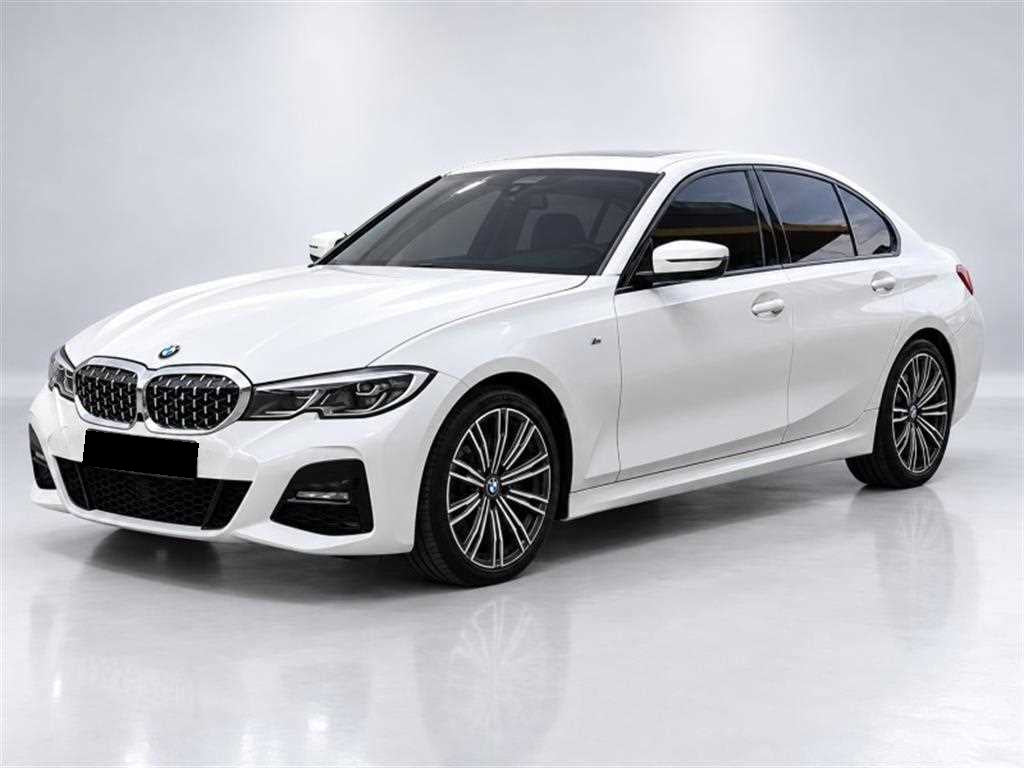 BMW 3-Series — photo 01