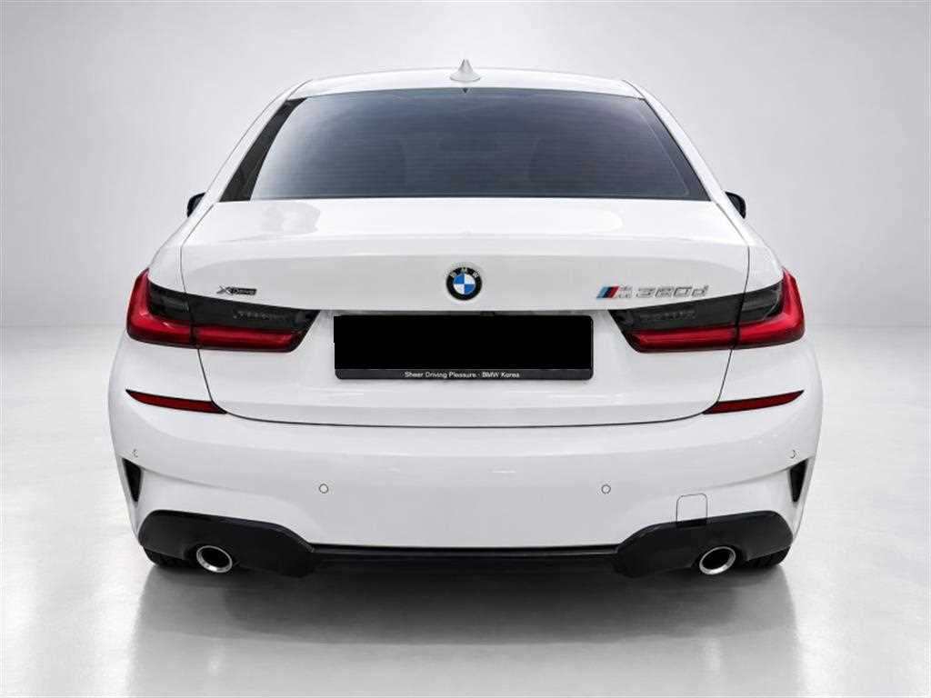 BMW 3-Series — photo 03