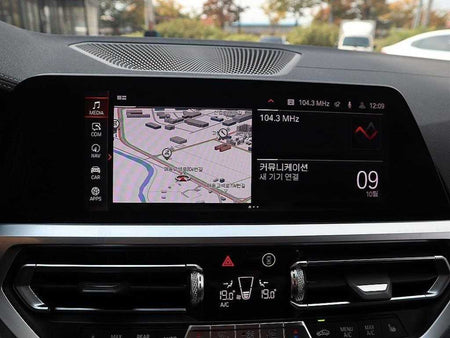 BMW 3-Series — photo 15
