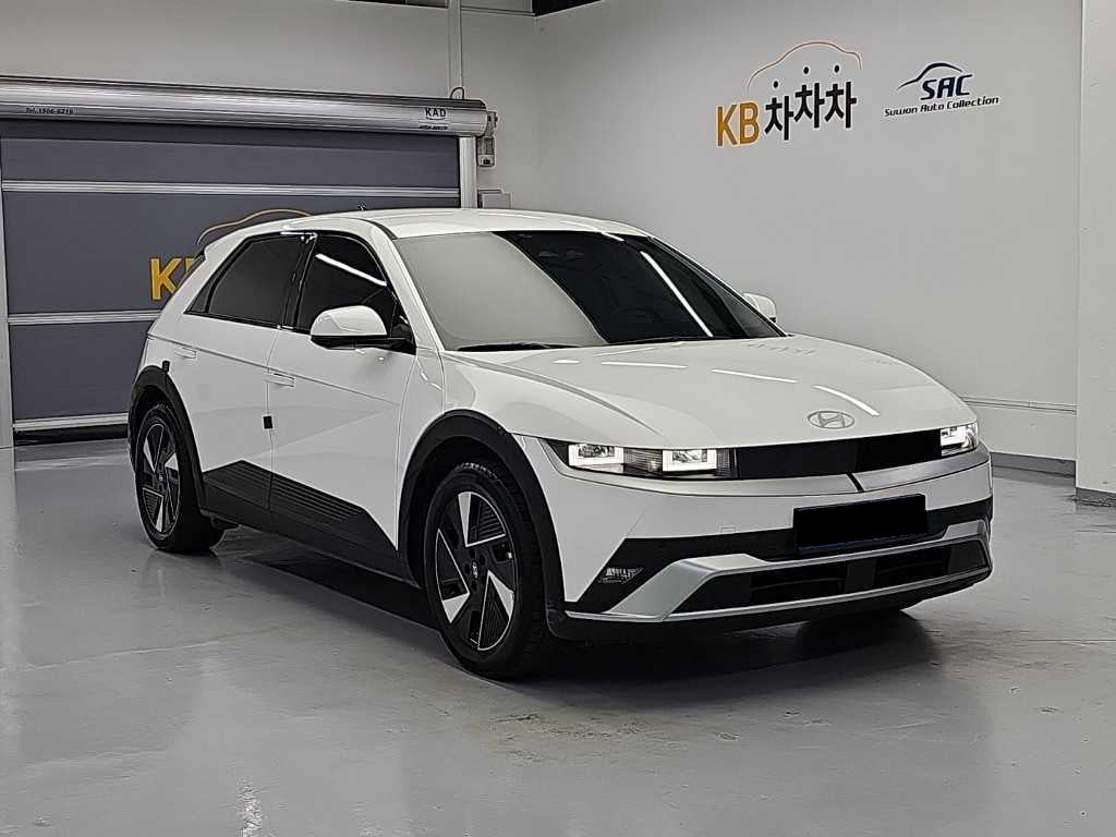 Hyundai Ioniq5 — photo 04