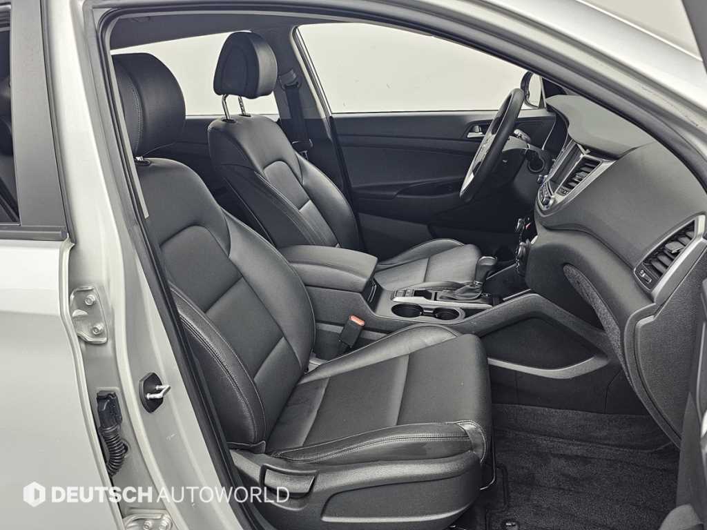Hyundai Tucson — photo 10
