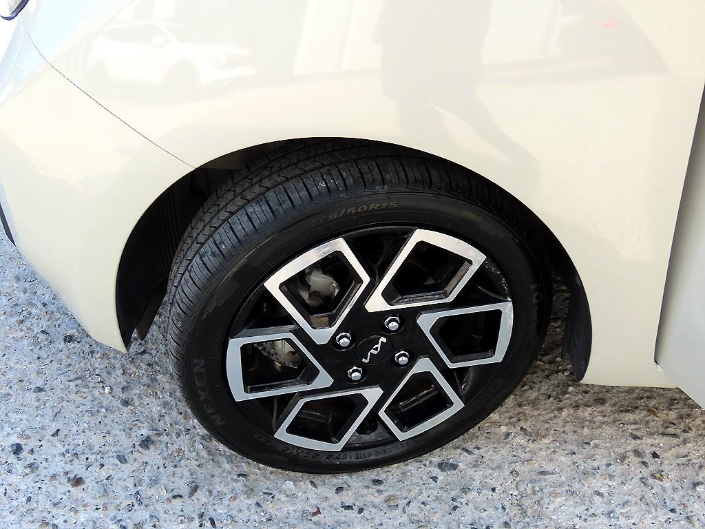 Kia RAY — photo 18
