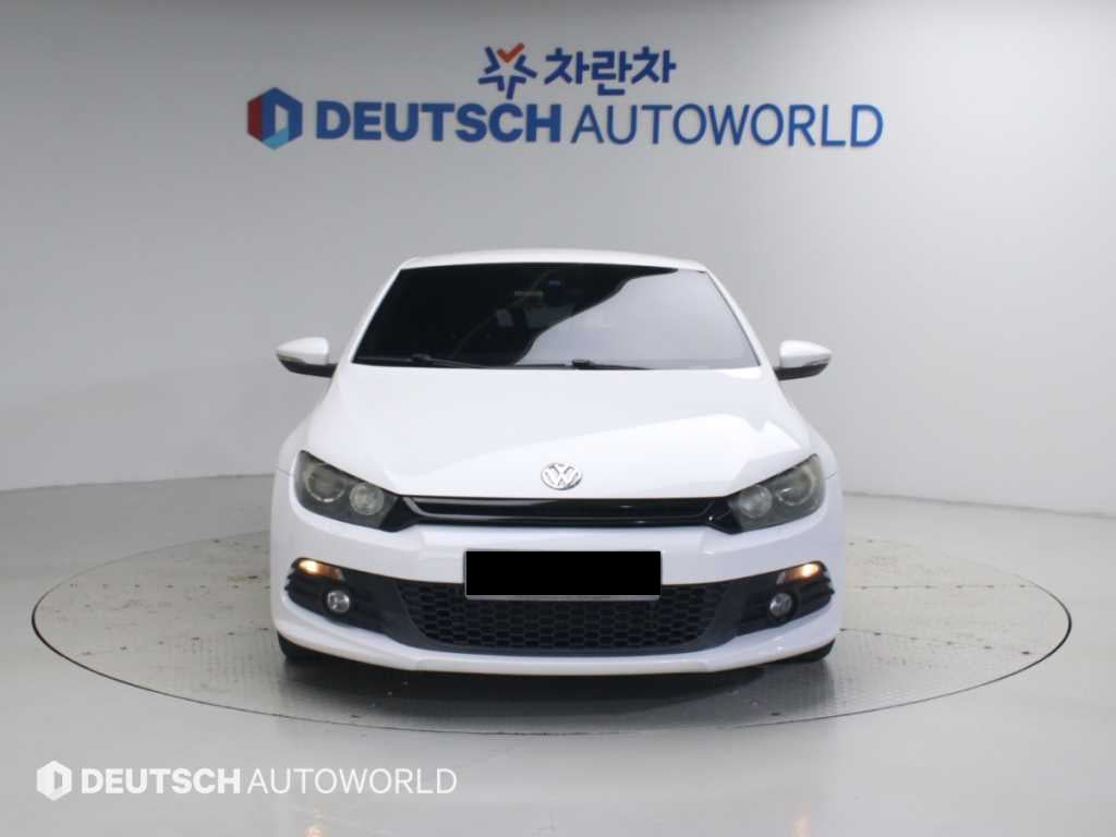 Volkswagen Scirocco — photo 03