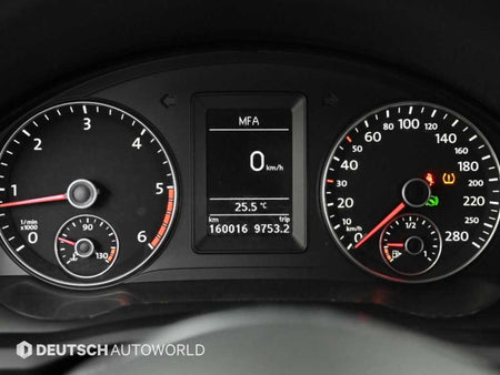 Volkswagen Scirocco — photo 08