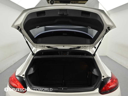 Volkswagen Scirocco — photo 19